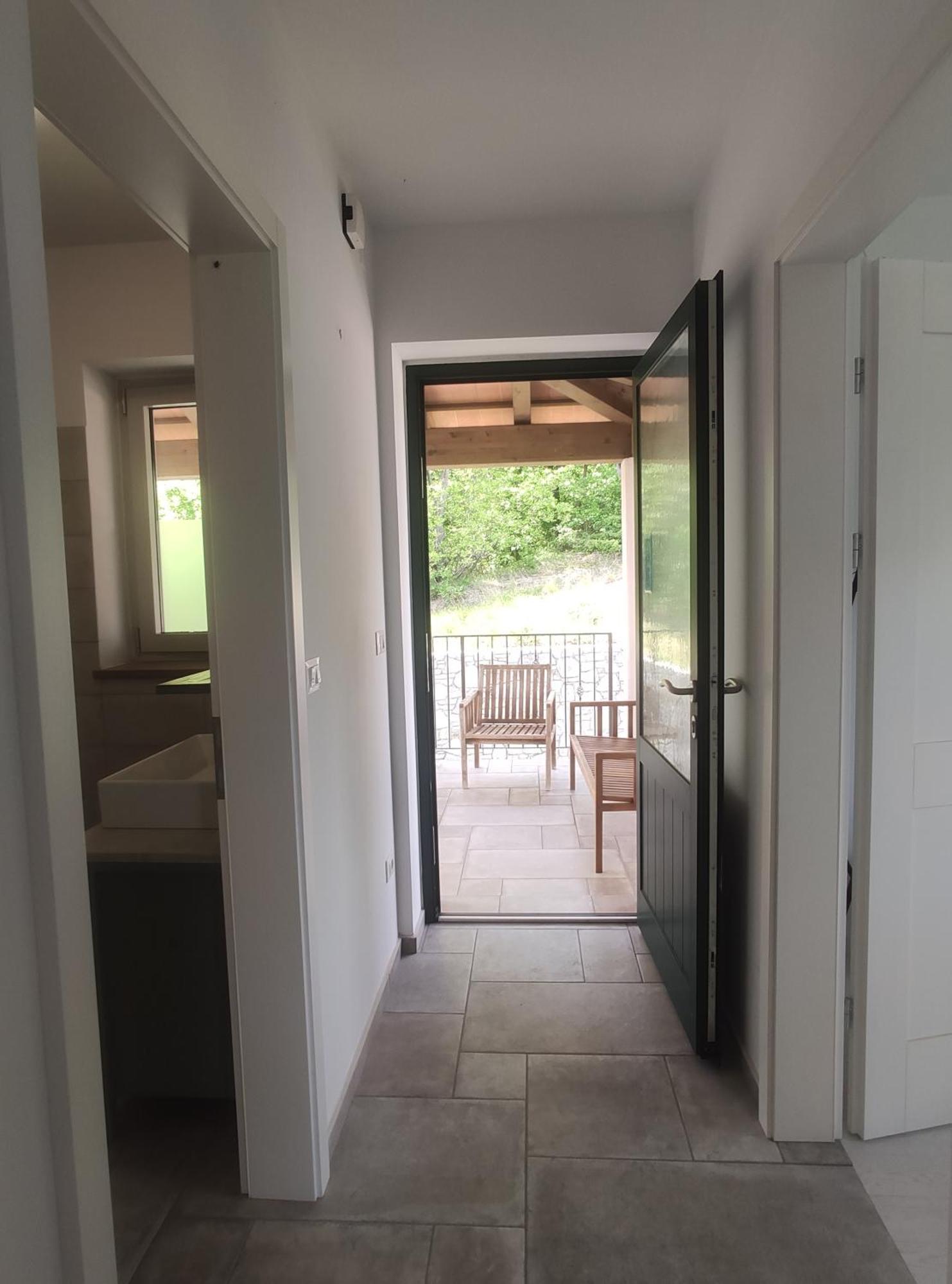 Apartma Lavanda คอจส์โค ภายนอก รูปภาพ